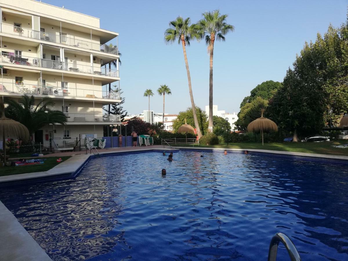 Appartement Carihuela Park Palace à Torremolinos Extérieur photo